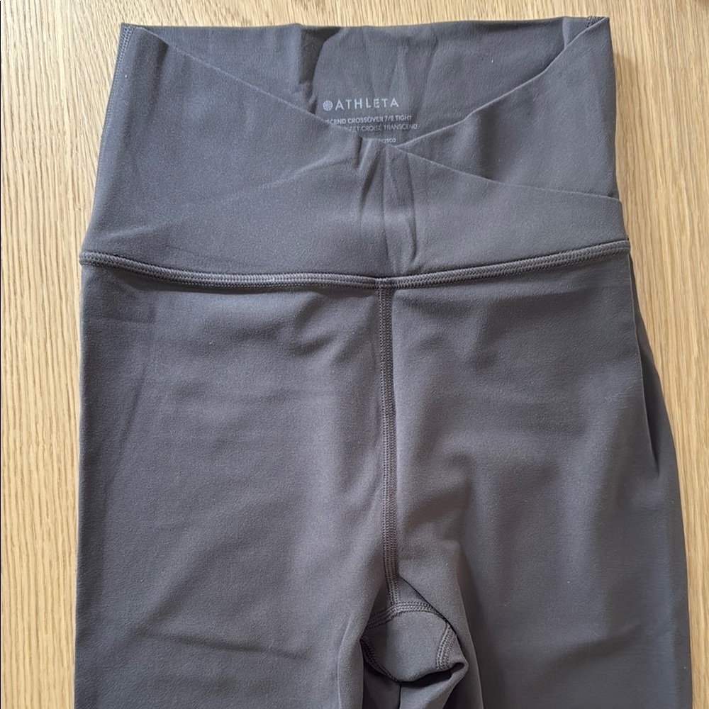 Athleta Crossover Transcend Legging